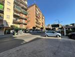 CASORIA - LOCALE COMMERCIALE ADATTO A VARIE ATTIVITA
